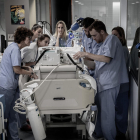 Imagen de archivo del equipo de la Unidad de Trasplantes del Hospital Arnau de Vilanova de Lleida. 