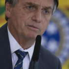 Polémica en Brasil por la compra de 35.000 comprimidos de Viagra y 60  prótesis de pene para el ejército