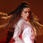 Rosalía actuando en la ceremonia de los Grammy en Los Ángeles, en el 2020.