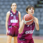 Pilar Comella anotó 8 puntos ante el Viladecans.