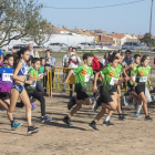 Una de las pruebas del Cros de Tàrrega, en el que las categorías masculina y femenina compiten juntas.