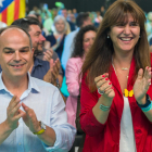 Jordi Turull y Laura Borràs, ayer en el arranque del congreso del partido en l’Hospitalet de Llobregat.