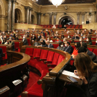 El pleno del Parlament durante la votación de la moción sobre los JJOO.