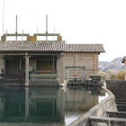 El salt hidroelèctric de l’empresa Hidrodata al Canal Principal de Pinyana a Castillonroi.