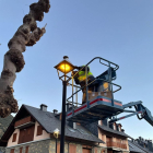 Los trabajos para instalar las farolas inteligentes. 