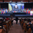 Volodímir Zelenski participa telemàticament en l’Assemblea Parlamentària de l’OTAN a Madrid.