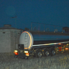 Una cisterna va subministrar aigua dissabte passat, dia 16, al poble de la Curullada.