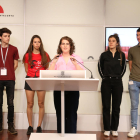 La comissió promotora de la ILP ahir al Parlament.