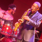 El saxofonista Kenny Garrett, durante su concierto en Lleida.