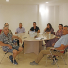 Imatge de la reunió d’ahir entre representants de municipis i de partides de l’Horta.