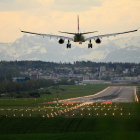 Els preus dels vols es disparen un 21% aquest estiu
