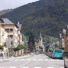 La calle Major d’Esterri d’Àneu en la se mejorar la circulación. 