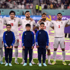 Els jugadors d’Iran no van desafiar de nou el règim i van cantar l’himne abans del partit d’ahir.