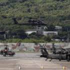 Helicópteros de combate de Taiwán durante sus maniobras.