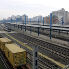 El plan de la estación prevé prolongar el cubrimiento de las vías y un cenrto comercial de 60.000 m².