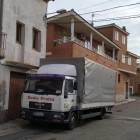 El camión que intentó robar el ladrón en Vilanova de la Barca.
