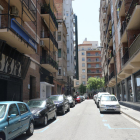 Vista de la calle Sans i Ribes, con el número 6 a la izquierda.