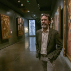 El historiador leridano del arte Albert Velasco, ayer en la exposición permanente del Museu de Lleida.