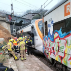Imatge de l'atenció als ferits per l'encalç de dos trens a l'estació de Montcada i Reixac Manresa