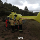 Un helicòpter medicalitzat del SEM va evacuar el ferit a l’hospital Arnau de Vilanova.