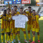 Los jugadores del Lleida celebraron el primer gol de la temporada recordando a Dani Badia.