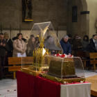 Los leridanos puedieron ver las reliquias en Santa Teresita.