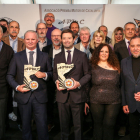 El Hyundai Ioniq 5 i Víctor Sarasola, director comercial de Cupra, van ser els guardonats en la 9a edició dels premis de l'Associació Premsa Motor de Catalunya (APMC).