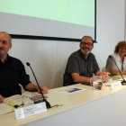 Dirigents de Plataforma per la Llengua, ahir a Barcelona.