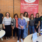 L’equip del departament d’Orientació i la directora de l’institut.