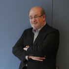 L’escriptor Salman Rushdie, que va ser apunyalat divendres, en una imatge d’arxiu.