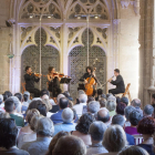 El claustro del monasterio de Santa Maria de Vallbona acogió ayer por la tarde el primer concierto.