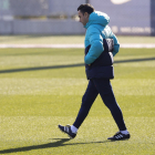 Xavi, durant l’entrenament d’ahir a la Ciutat Esportiva.