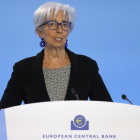 La presidenta del BCE, Christine Lagarde, ayer ante la prensa.