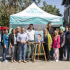 Postius, al centre, amb els membres de la candidatura, ahir.