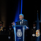 El titular de Interior, Fernando Grande-Marlaska, ayer en un acto de la Policía Nacional en Barcelona.