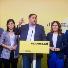 Oriol Junqueras, dijous passat al costat de Marta Vilalta i Laura Vilagrà.