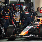 Red Bull sigue al frente y Alonso revienta moldes