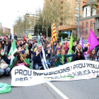 Un moment de la manifestació de docents a Lleida d'aquest dimecres.