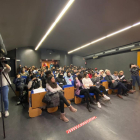 La sessió inaugural de les xarrades va ser ahir a la sala Jaume Magre.