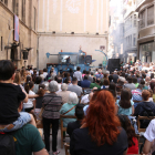 Els titellaires mouen centenars de persones a Lleida en l'arrencada del darrer dia de la 34a Fira de Titelles