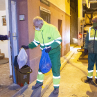 La recogida de basura puerta a puerta en Agramunt.