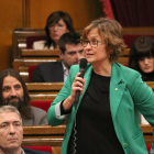 La consellera Meritxell Serret, durant un ple del Parlament.