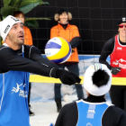 Imagen de archivo de una competición internacional de Voley nieve.