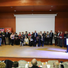 El president veïnal, Toni Baró, s’adreça als assistents a la gala, celebrada al centre cívic.