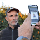 Recreación de cómo funciona el sistema con fotos de temporeros.