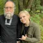 Alexander Dugin con su hija Darya Dugina