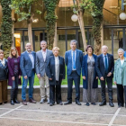 El rector y candidato a la reelección, junto a todo su equipo.