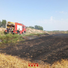 Incendi a Tornabous - Sis dotacions de Bombers van treballar ahir en l’extinció d’un incendi que va cremar dos hectàrees de camps d’ordi per collir a Tornabous.