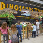 El tiranosaure rex, l’estrella de l’exposició itinerant de dinosaures animatrònics al pavelló de la Fira de Lleida.