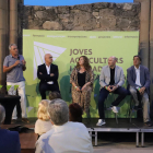 De izquierda a derecha, el periodista Santi Roig, el alcalde de Torrebesses y los presidentes de Jarc de Catalunya y las cuatro provincias.